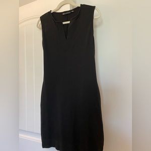 Black New York & Company V-Neck Dress w/ Pockets. Size Medium